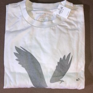 American Eagle long sleeve shirt